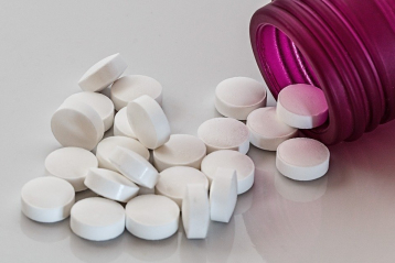 Daily aspirin reduces cancer