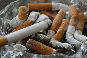 smoking raises stroke risk